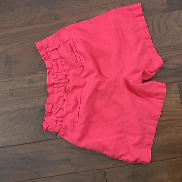 Crown & Ivy Fuchsia Linen Blend Paper Bag Waist Shorts size 4 - Picture 2 of 9